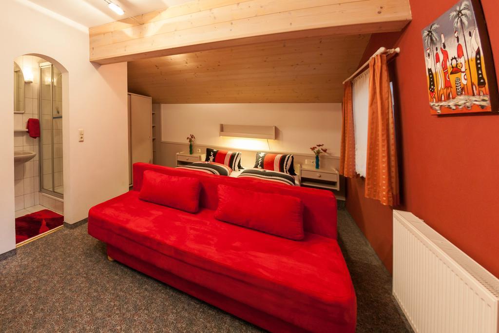 Appartement Gimpl Fusch an der Grossglocknerstrasse Esterno foto